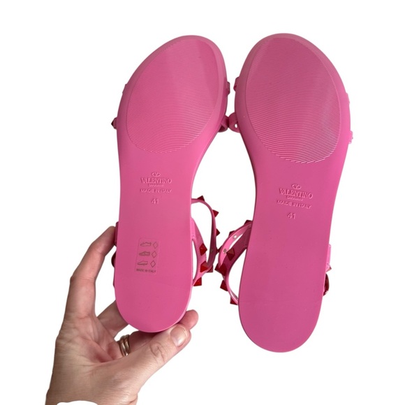 Valentino Garavani Pink Rockstud Cage Flat Jelly Sandals size 41/ US 10.5 - Picture 10 of 11